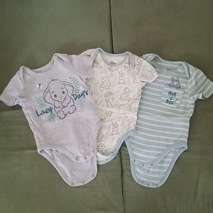 Disney Baby | onesie set 12-18 month neutral